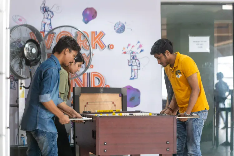 Life at LUMIQ